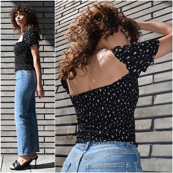 REFORMATION Ditsy Floral Print Square Neck Puff Short Sleeve Smocked Crop Top XS - Picture 3 of 7